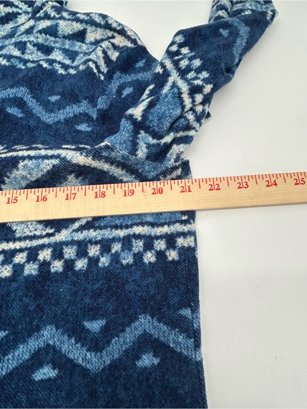 Ralph Lauren Navy and Cream Nordic Toggle Cardigan - Picture 8 of 9